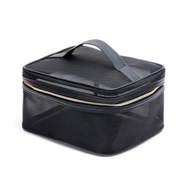 The Mesh Zip Organizer